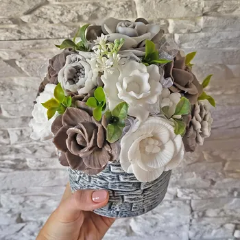 umělá květina Mýdlová kytice v keramické nádobě - tmavě hnědá