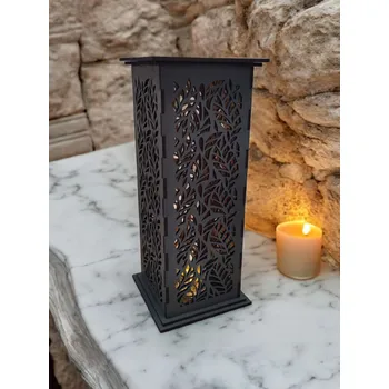 Svícen Vysoký dřevěný svícen - Ornamenty