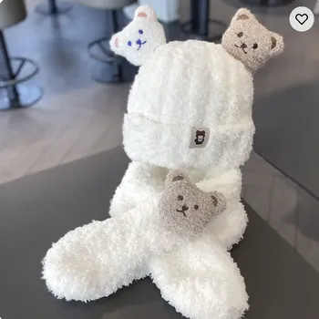 Dětská móda Komplet čepička a šála MEDVÍDEK Barva: Bílá