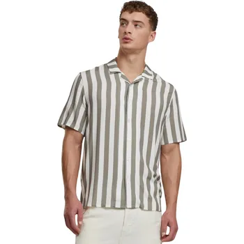 Letní plážová pánská košile z lehké viskózy Urban Classics Barva: paleolive/offwhite, Velikost: S