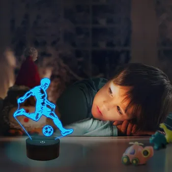 Noční světlo Deminas | Senzační LED noční lampa ve tvaru fotbalisty - 3D