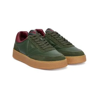 Oblečení a móda Sneakersy Guess FMFMOH LEA12 Zelená 44