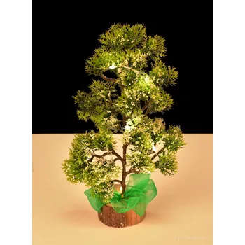 Vánoční dekorace ZASNĚŽENÝ LED STROMEČEK | svítící dekorace s dřevěným podstavcem | 26 cm