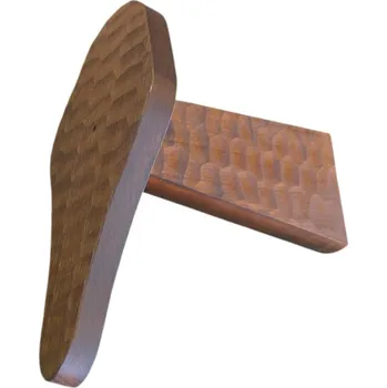 Dřevo Novák Podložka trofej č.111 - řezbovaná hnědá