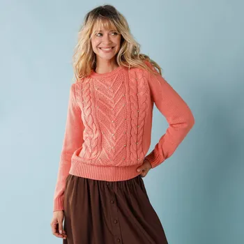 Dámský svetr Pulovr s copánkovým vzorem a štrasem, pro menší postavu švestková 40