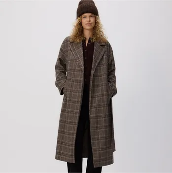 Dámský kabát Reserved vázaný kabát v kostkovaném vzoru vícebarevná L