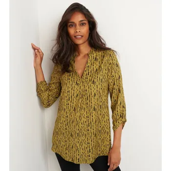 Dámská halenka Dlouhá krepová halenka s grafickým potiskem olivová/černá 48