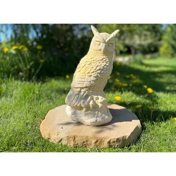 Zahradní dekorace ZahradniDekorace POŠKOZENÁ zahradní sochy zvířat, velká sova z pískovce, výška 38 cm, 10 kg