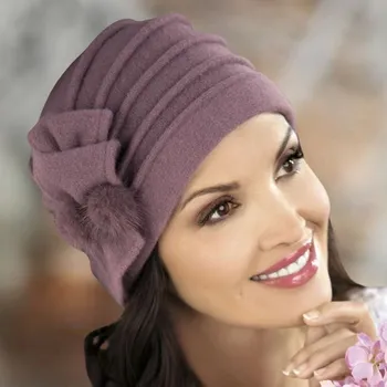 Čepice KRUMLOVANKA Dámská zimní čepice W-0008/890 fialová