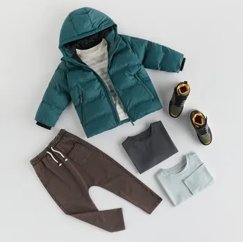 Chlapecká bunda Reserved - Zateplená bunda s kapucí - petrolejová - 822ET-67X - 822ET-67X-110