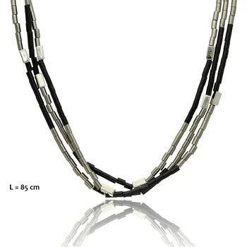 Náhrdelník Yvon Víceřadý černo-stříbrný náhrdelník s přírodním achátem