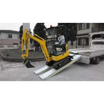 Nakládací rampa pro vozidlo Hliníkové nájezdy, 1 pár, široký profil, délka 1,5 m, výška profilu 68 mm, nosnost 2.700 kg, LOTUS (LOTUS AluTech)