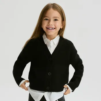 Dívčí svetr Reserved - Pletený kardigan z viskózy - černý - 797FH-99X - 797FH-99X-128