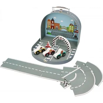 autodráha Závodní dráha v kufru