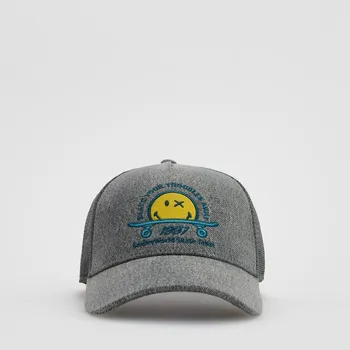 Pokrývka hlavy Reserved - Čepice SmileyWorld® - tmavě šedá - 246GC-90X - 246GC-90X-5Y9