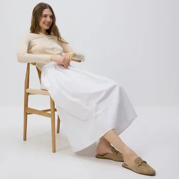 Dámské pantofle Reserved - Semišové pantofle s přezkou - béžová - 490CP-80X - 490CP-80X-39