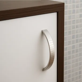 Nábytkové kování Gamet Úchytka LORIEN / Satina 96 mm