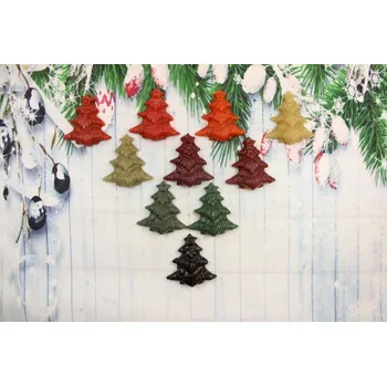 Vánoční ozdoba Ozdoba ze včelího vosku stromeček zdobený zelené