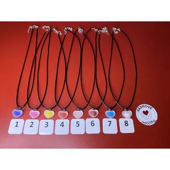 Náhrdelník HandMade by VeJa Náhrdelník s matným srdcem z pryskyřice