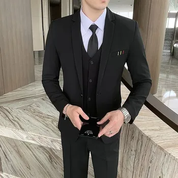 Pánský oblek Třídílný podzimní oblek – elegantní set pro volný čas Velikost: XXS, Barva (Varianta): Černá