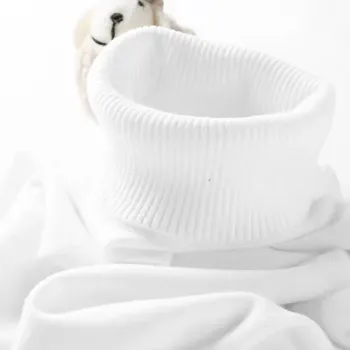 Pánský svetr Pánský rolák – tenký úplet, přiléhavý střih, streetwear styl Barva: Bílá, Velikost: XL