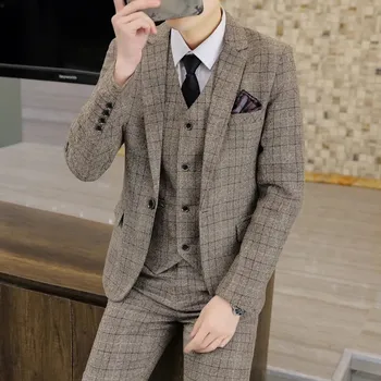 Pánský oblek Třídílný oblek s vestou – elegantní a profesionální vzhled Velikost: S, Barva (Varianta): Hnědá