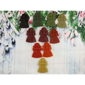 Vánoční ozdoba Ozdoba ze včelího vosku panenka staročeská žluté