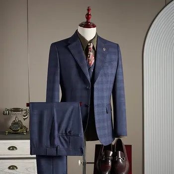 Kostkový třídílný pánský oblek – stylový business casual set Velikost: 4XL, Barva (Varianta): Tmavě modrá