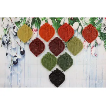 Vánoční ozdoba Ozdoba ze včelího vosku srdce kostel oranžové