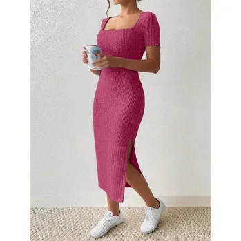 Dámské šaty Dámské pletené šaty – rozparek, přiléhavý letní střih Barva: Fuchsiová, Velikost: S