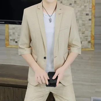 Elegantní oblek se zkráceným rukávem a pruhovanými kalhotami Velikost: L, Barva (Varianta): Ginger Yellow