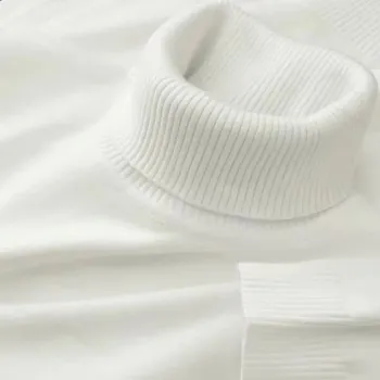 Pánský svetr Pánský rolákový svetr – pletený, hřejivý a prodyšný střih Barva: Bílá, Velikost: L