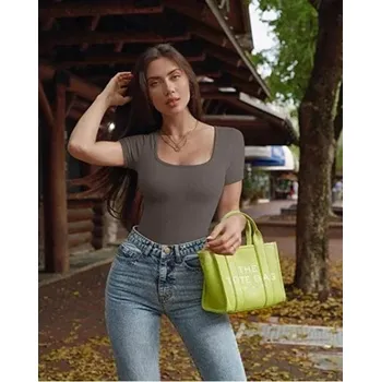 Dámský sexy body s krátkým rukávem a čtvercovým výstřihem Velikost: S, Barva (Varianta): Šedá