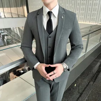 Pruhovaný oblek s vestou a kalhotami – slavnostní styl Velikost: XXS, Barva (Varianta): Světle šedá