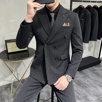 Pánský oblek Třídílný pruhovaný oblek – business styl v slim střihu Velikost: XXS, Barva (Varianta): Tmavě šedá