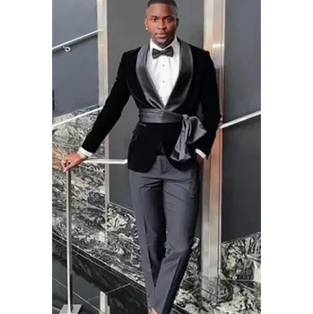 Formální oblek pro ženicha – ideální na svatbu i vystoupení Velikost: S, Barva (Varianta): Černá