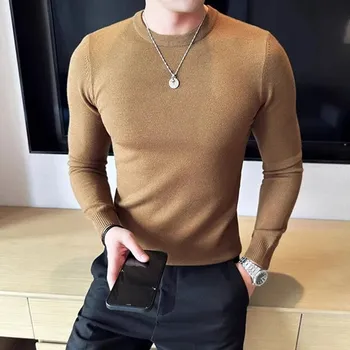 Pánský svetr Pánský svetr s kulatým výstřihem – čistý design Velikost: M, Barva (Varianta): Khaki 2