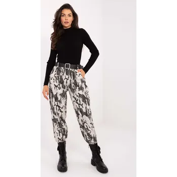 Dámské kalhoty Smetanové dámské viskózové kalhoty s maskáčovým vzorem a páskem IT-SP-242975.84-light beige Velikost: ONE SIZE