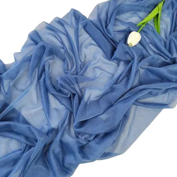 ubrus Šifonový běhoun na stůl 30x300 cm Průsvitná polyesterová látka dekorace na svatbu boho styl narozeninovou oslavu svatební oblouk závěsný překryv tmavě modrá