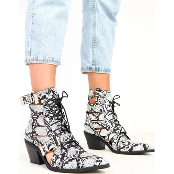 Dámské kozačky Boty na podpatku model 217931 Solea 39