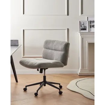 Domácí kancelářská židle Světle šedá buklé Teddy čalounění Široká bez područek Pneumatické sedadlo Otočná základna Naklápěcí Beliani