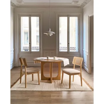 Jídelní židle Sada 2 jídelních židlí světle hnědé polyesterové buklé čalouněné sedáky látkové opěradlo lakovaný rám z kaučukového dřeva bez područek retro styl Beliani