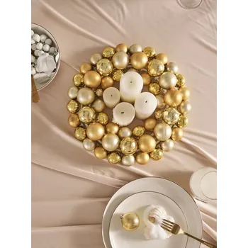 Vánoční dekorace Sinsay - Vánoční věnec z vánočních koulí - zlatá - 718GF-GLD - 718GF-GLD-ONE