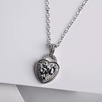 Přívěsek Bimisi - stříbrný přívěsek se zirkony