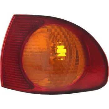 Zadní světlomet Pravé zadní vnější světlo Toyota Corolla E11 97-99 SDN