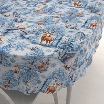 ubrus Bavlněný oválný ubrus Sandra SA-674 Lesní zvířata v zimním lese na modrém 60x100 cm