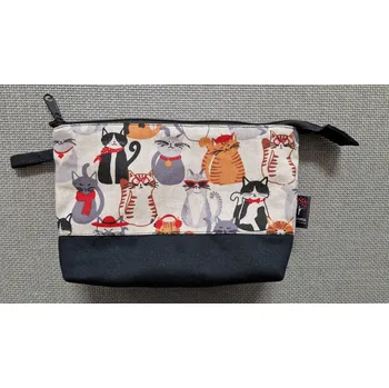 Kosmetická taška Kosmetická etue střední 11