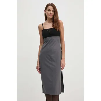 Dámské šaty Šaty z vlněné směsi Sisley 47FYLV067 černá 99X, vel. 38