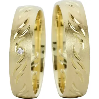 Prsten Zach Gold - klasické snubní prstýnky s jemným zdobením