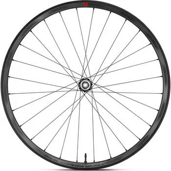 Zapletené kolo Sada kol FULCRUM Red Zone Carbon 29 Boost - MS12 (Reaktivita a odolnost jsou klíčová slova při vývoji nového kola FULCRUM Red Zone Carbon, které zvládne náročný terén pro náročné jezdce.)